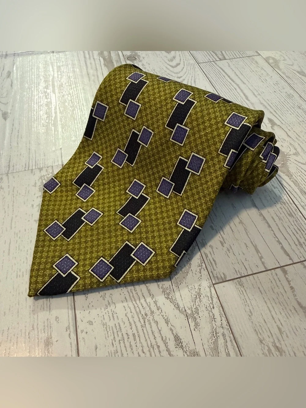Z. INC, Vintage 100% Silk Tie, Geometric Olive Green, Black, Purple Necktie
